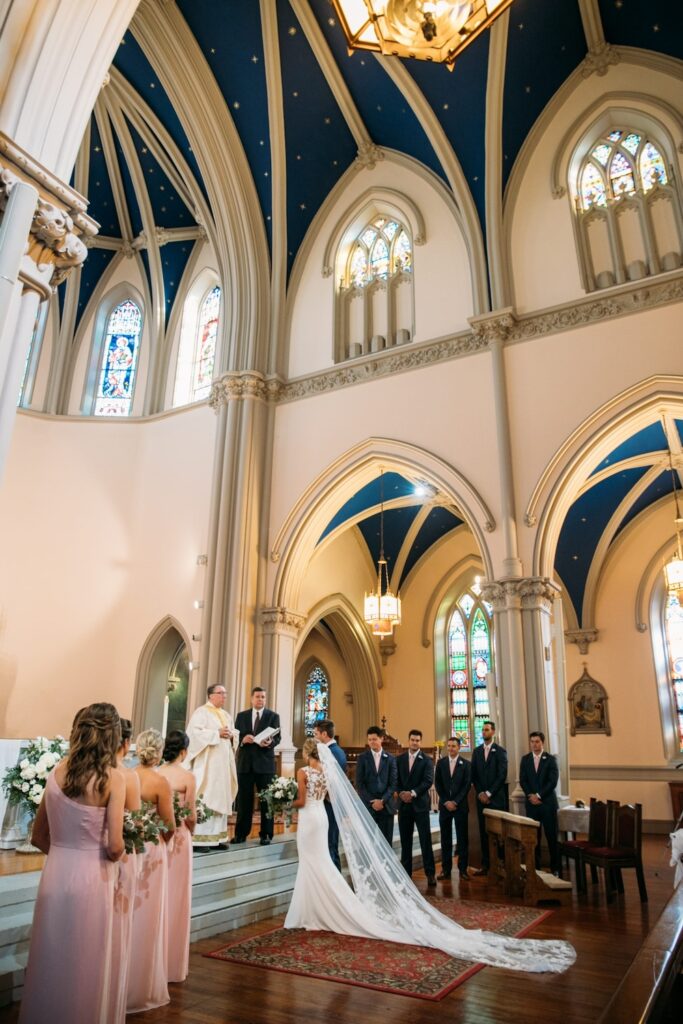 Trea Turner Washington DC Museum wedding, traditional cathedral wedding, laura hooper design house