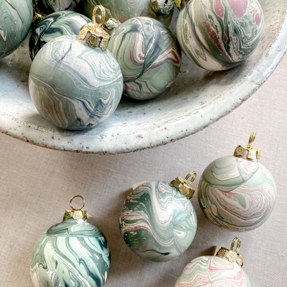 unique modern holiday gift ideas, hand painted marbleized ceramic ornaments by Laura Hooper Design House.